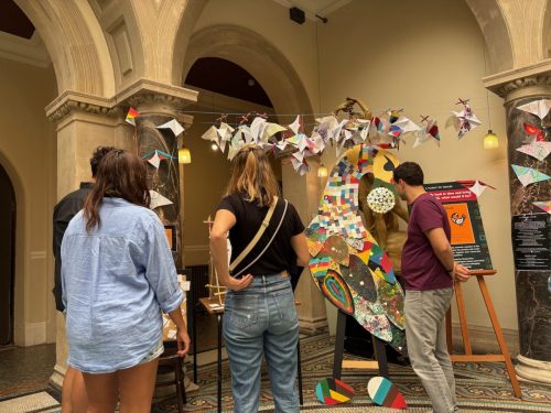 Roopa - Flight of Voices-  festival goers