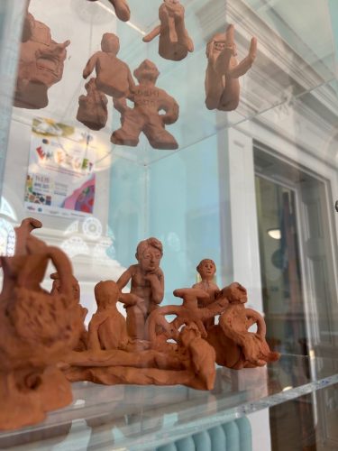 Roopa Design Emerge Terracotta